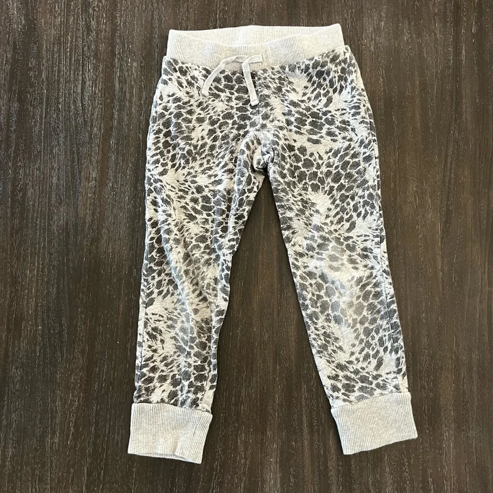 Gap Girls Hooded Sweatshirt and Grey Joggers Size Small Pink